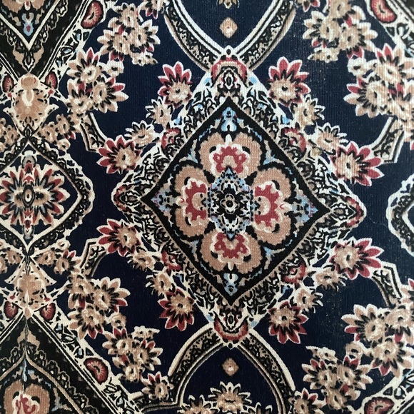 Crisscross front dress - Picture 4 of 4